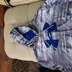 Hoodia Under Armour  XL Men